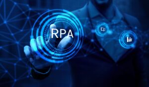 Descubra como a automação de processos com RPA está acelerando a transformação digital nas empresas, aumentando a eficiência, reduzindo custos e impulsionando a inovação.